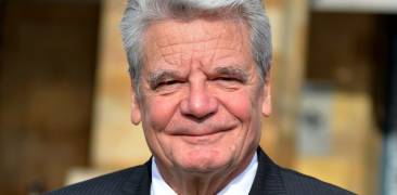 Gauck Japan