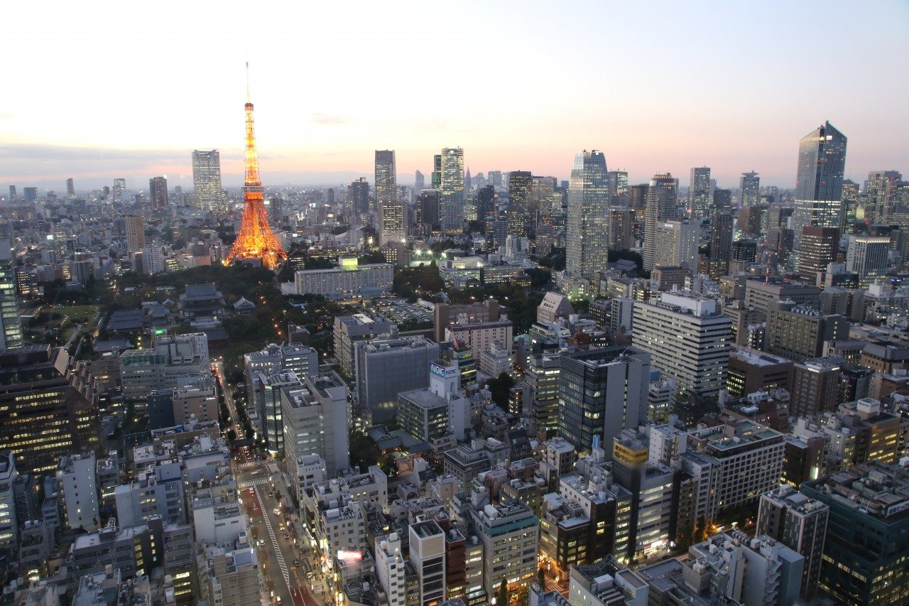 Tokyos Skyline mit Tokyo Tower