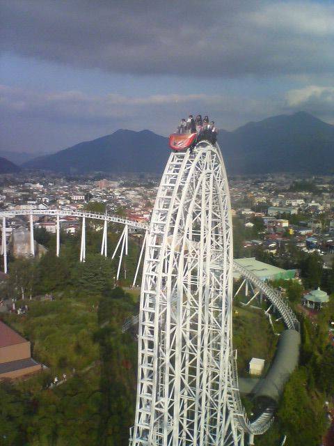 Fuji-Q Highland Fuji-san Vergnügungspark Achterbahn Japan