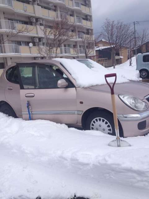 Auto Aomori eingeschneit Schnee