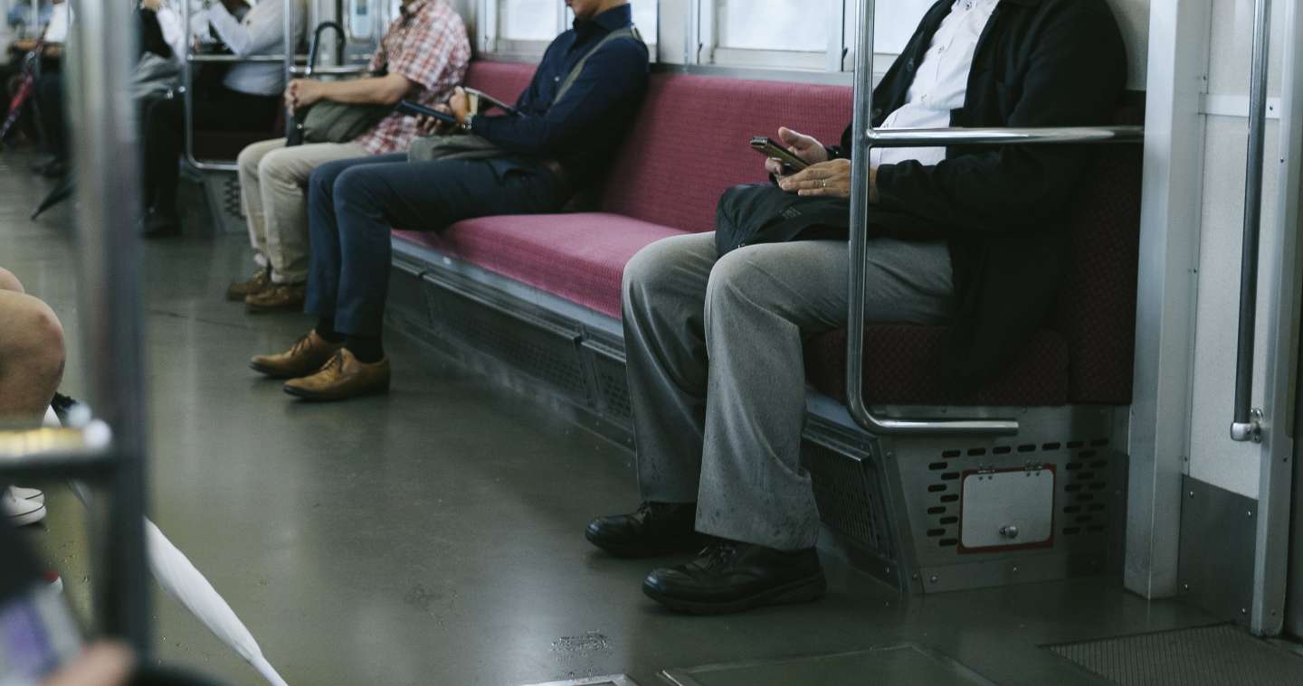 Japan Bahn Handy stumm schalten