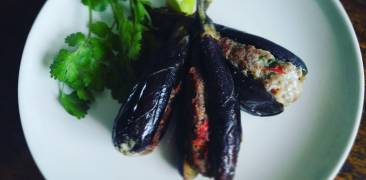 gefüllte aubergine