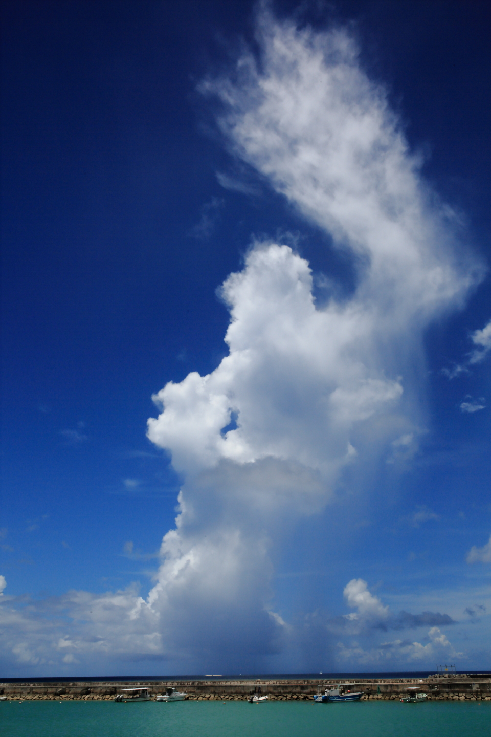 wolken japan