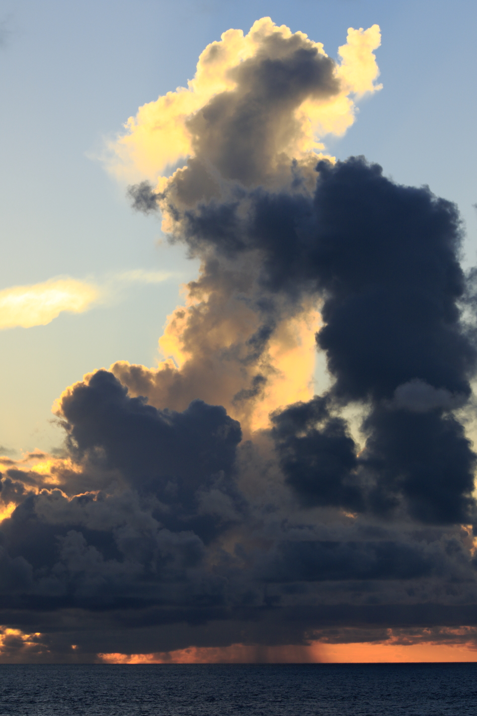 wolken japan