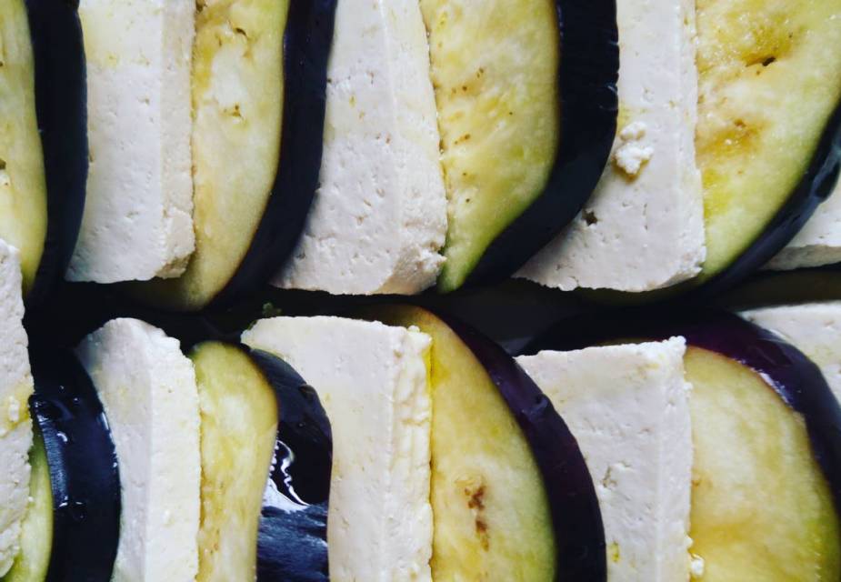 Aubergine mit Misonaise