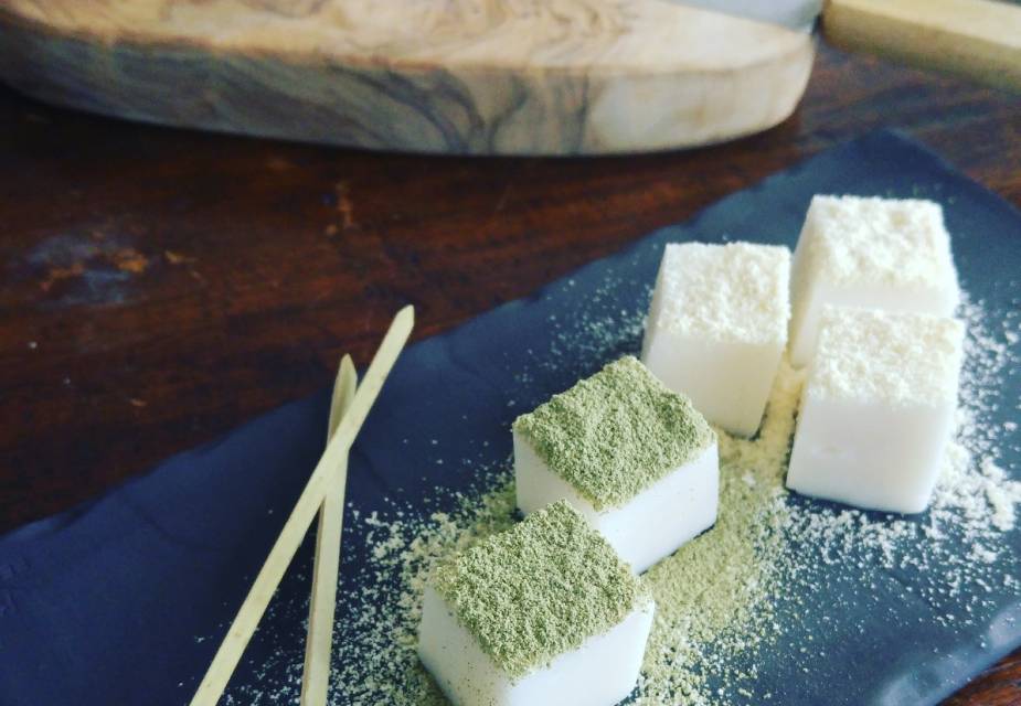 mandelmilchmochi