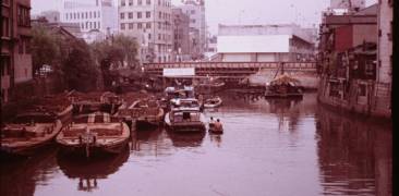 Kyōbashi River, Tōkyō (1960)