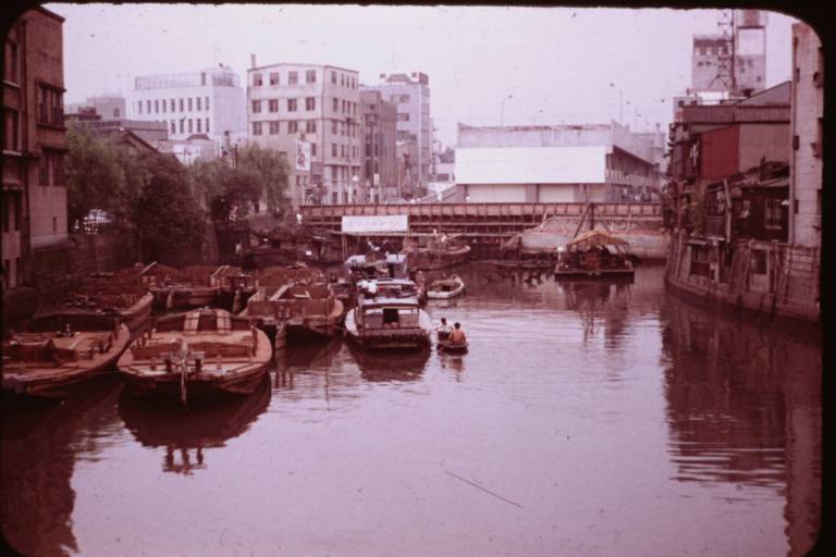 Kyōbashi River, Tōkyō (1960)