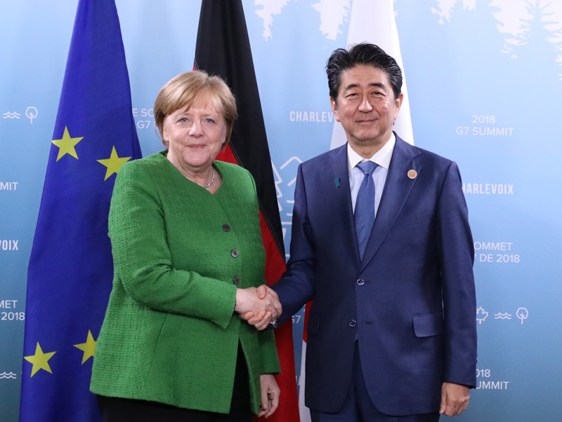 Angela Merkel und Shinzō Abe