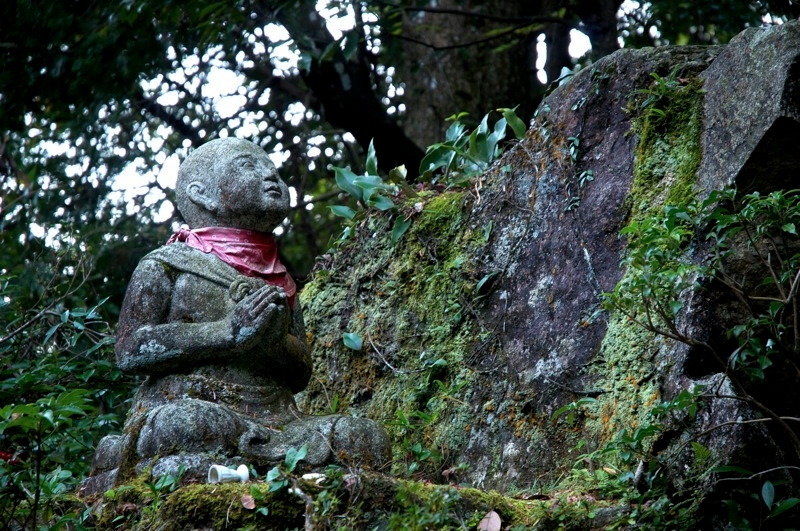 mitaki buddha statue