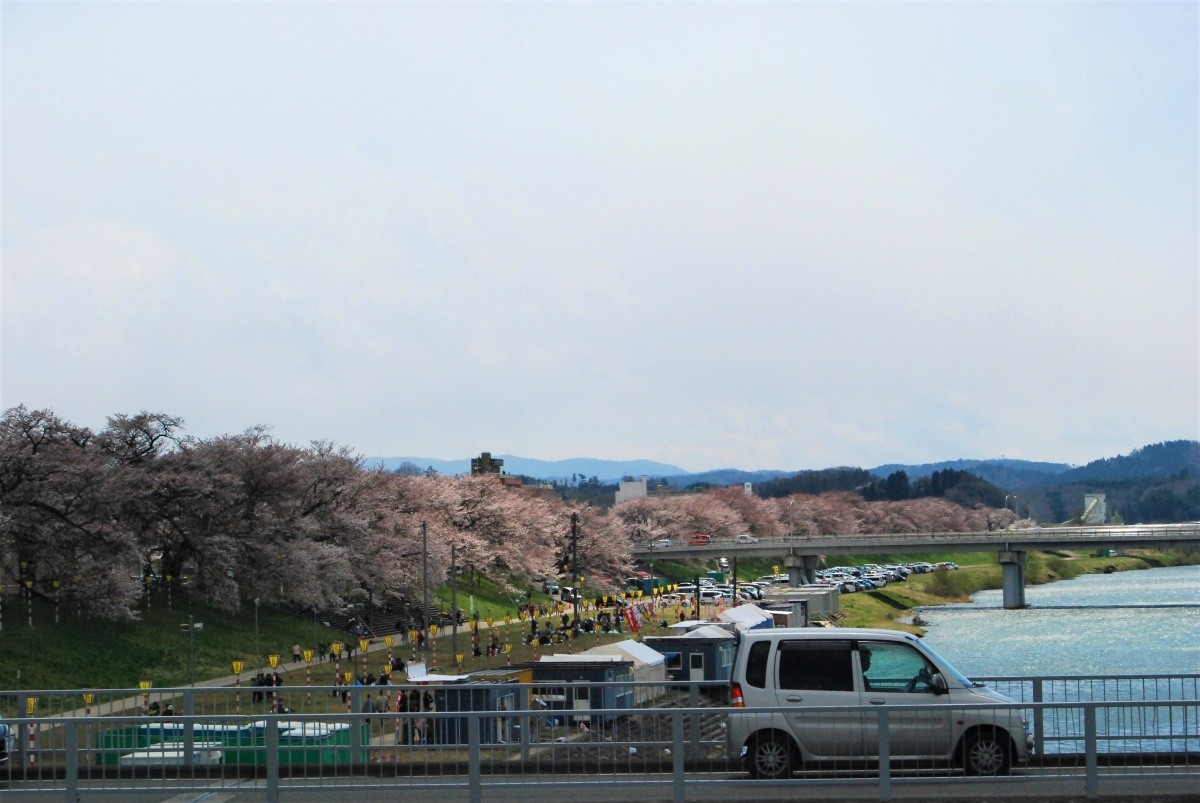 Eine Straße in der Region Tohoku.