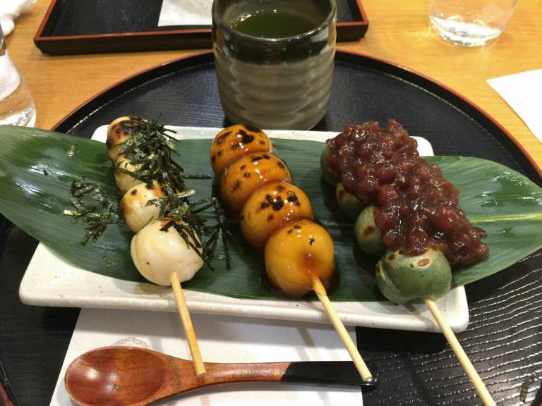 Drei Sorten Dango