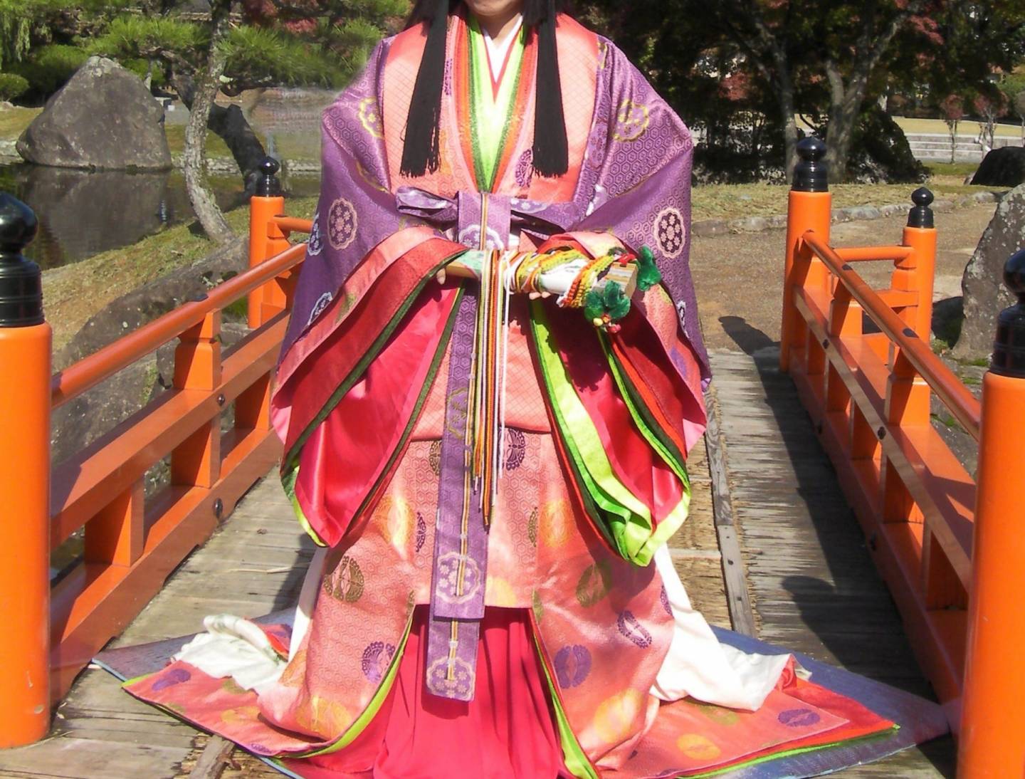 Zwölflagiger Kimono.