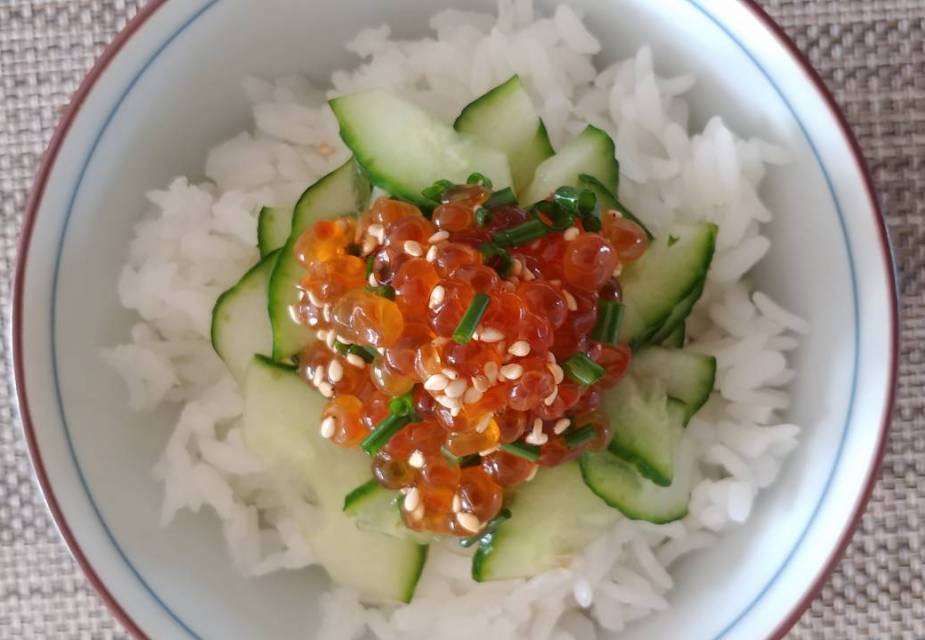 Marinierter Lachskaviar mit Gurke | JAPANDIGEST