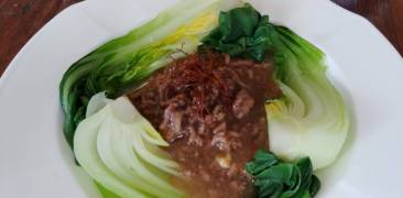 Pak Choi mit Hackfleisch