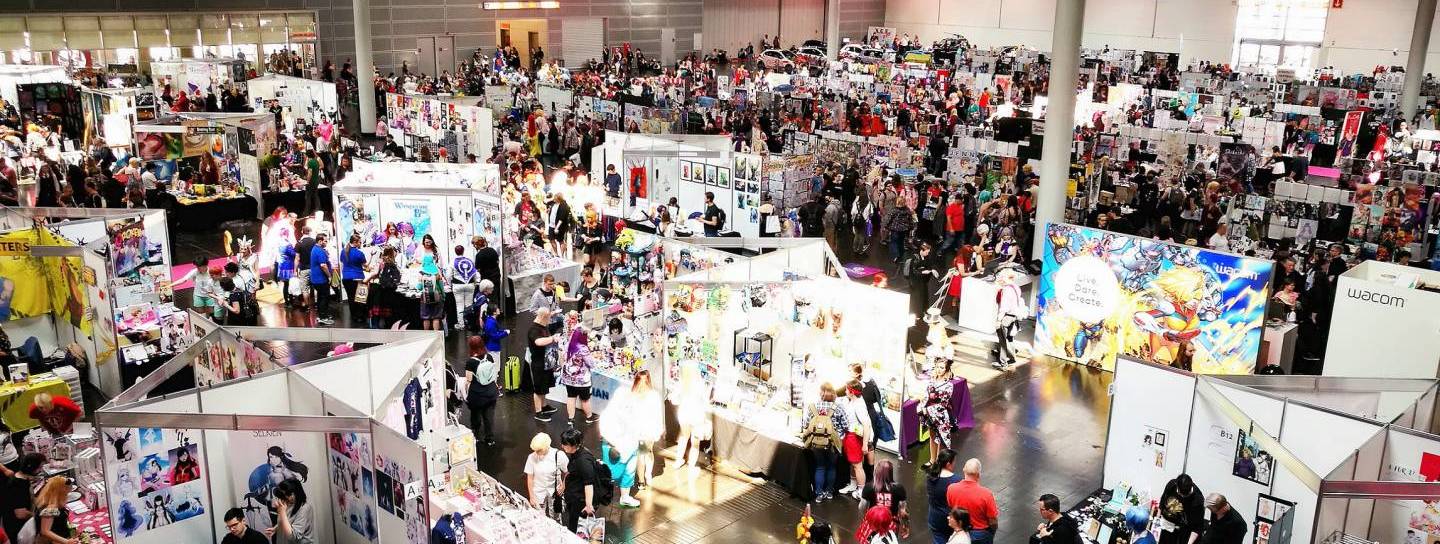 Halle der DoKomi von oben