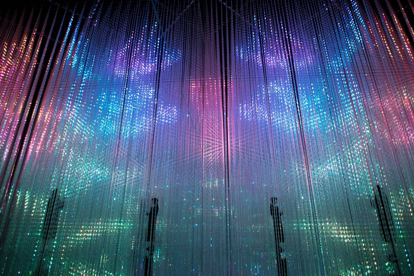 Die Kristallwelt in der Borderless World im Digital art Museum Tokyo