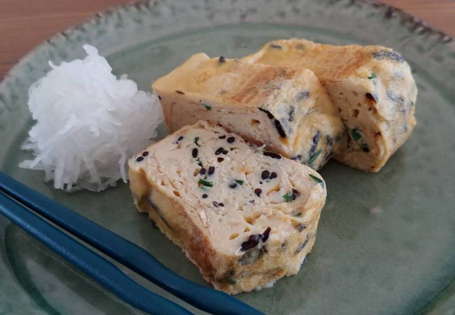 Hijiki Tamagoyaki mit Rettich