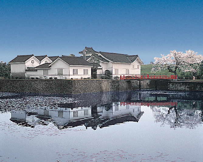 traditionelle kikkoman brauerei von außen