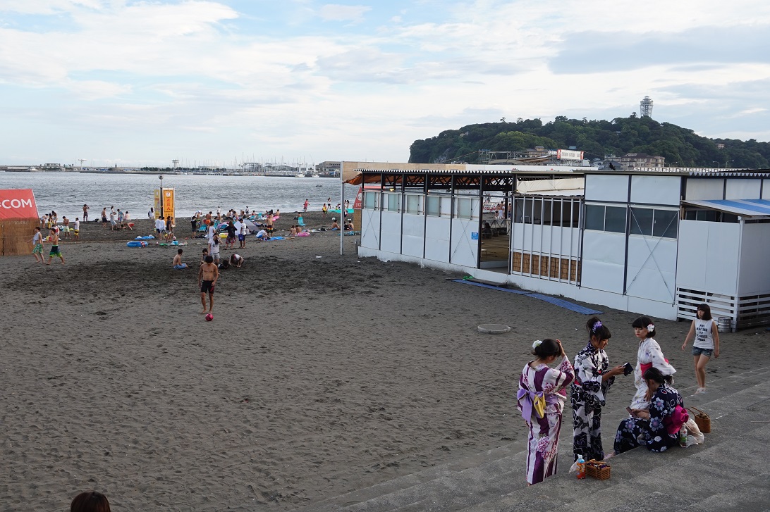 Enoshima vom Strand aus
