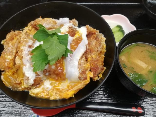 Katsudon