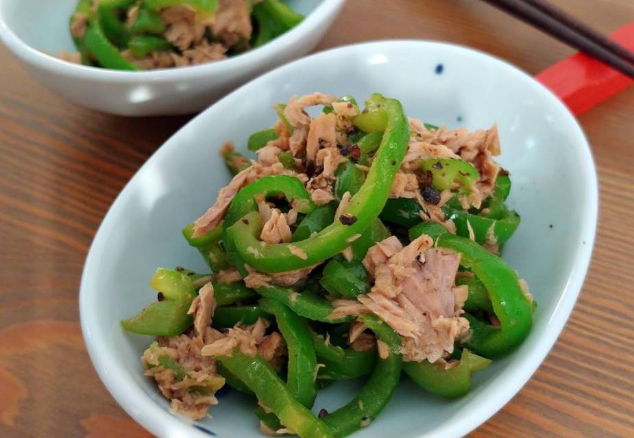 japanische Thunfisch-Paprika-Pfanne