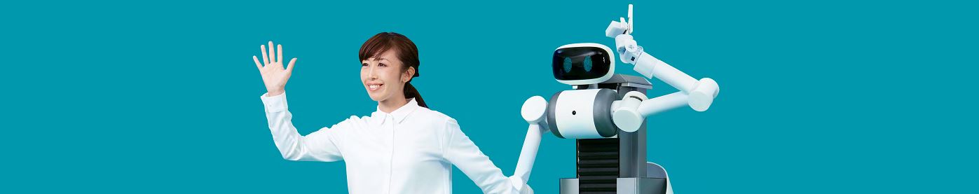 Fotoausschnitt Roboter Ugo mit Frau