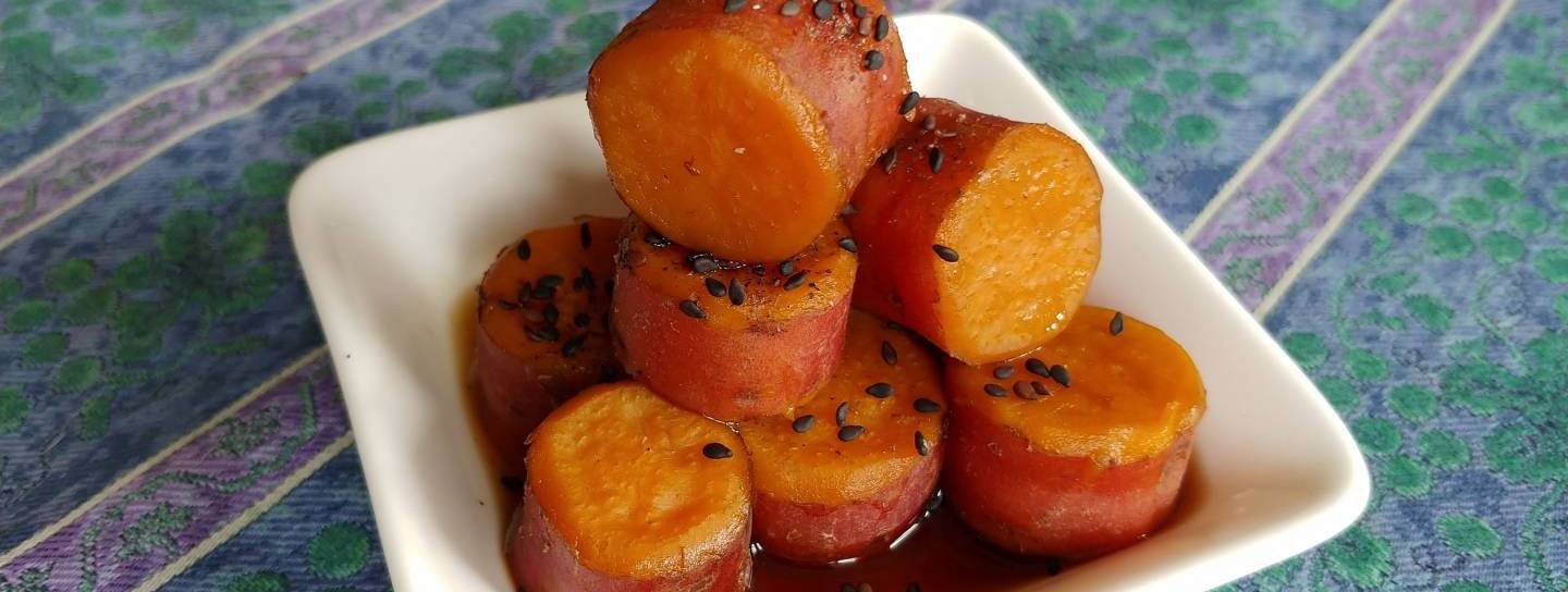 Gekochte Süßkartoffeln in herzhaft-süßer Sauce | JAPANDIGEST