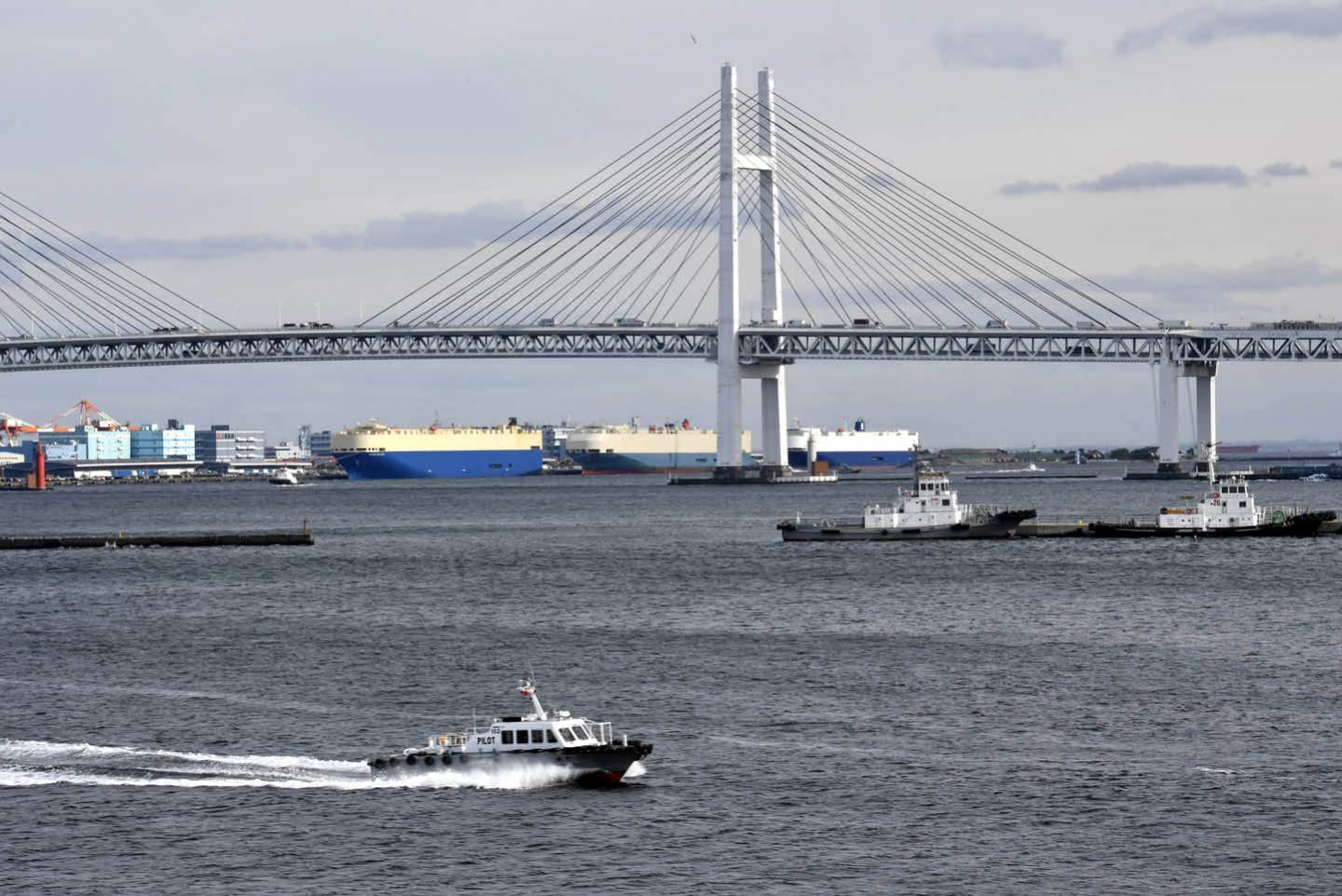 Yokohama Gate Bridge