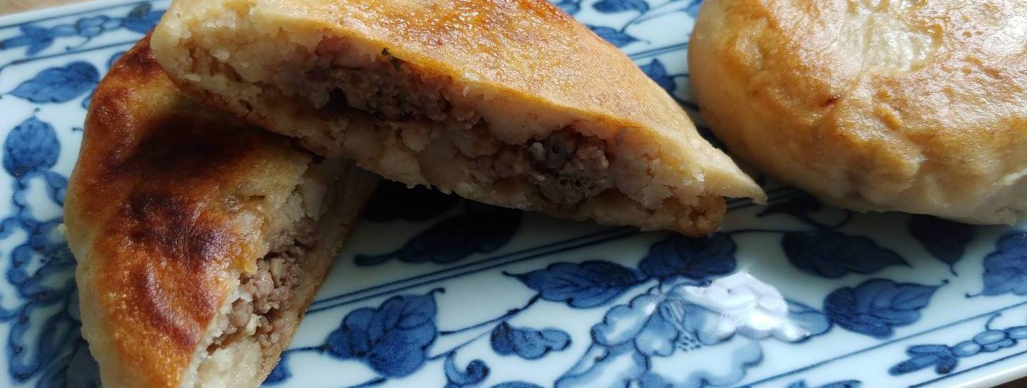 Oyaki mit Fleischfüllung