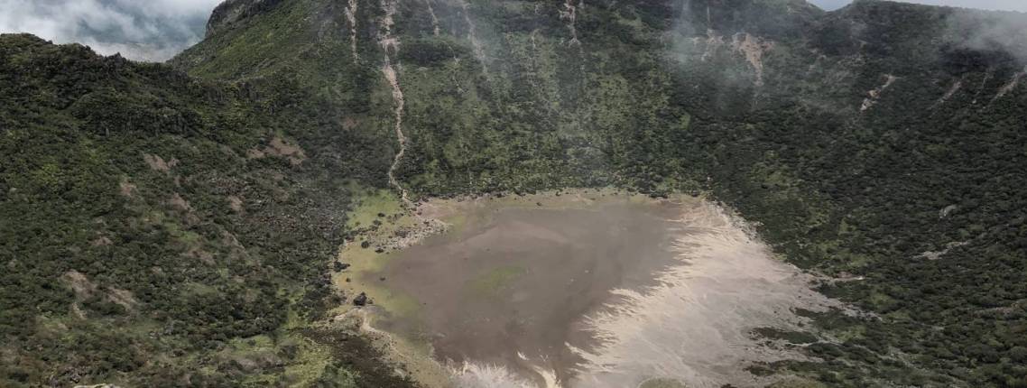 Blick auf den Karakuni-dake