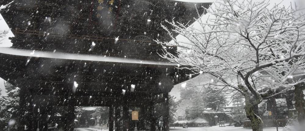 Schnee in Kamakura