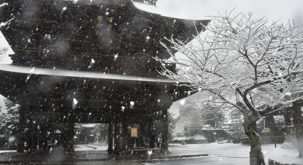 Schnee in Kamakura