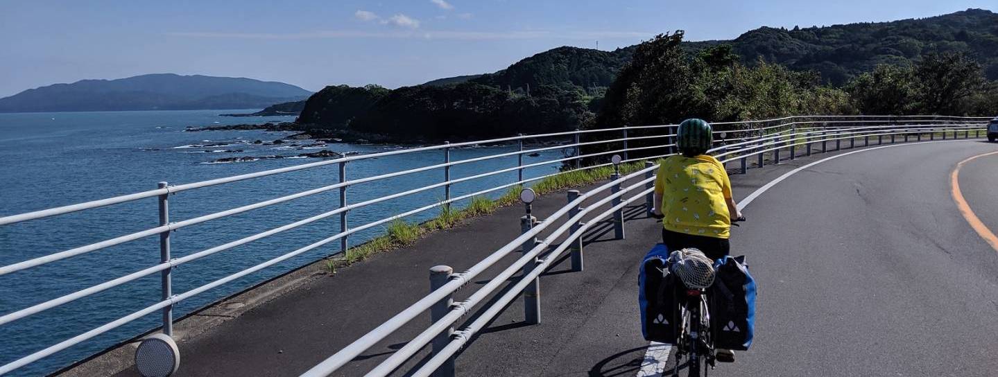 Radfahrerin auf Shikoku