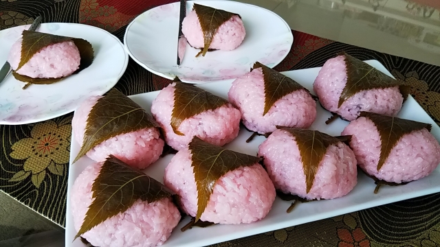 Sakura mochi