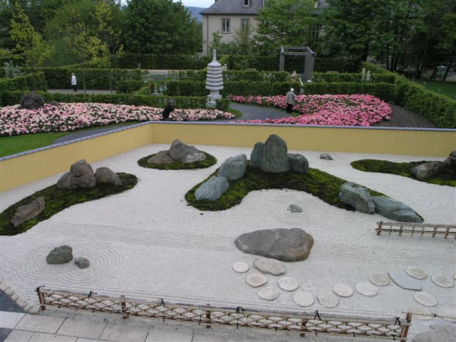 Japanischer Garten U Raku En in Trier