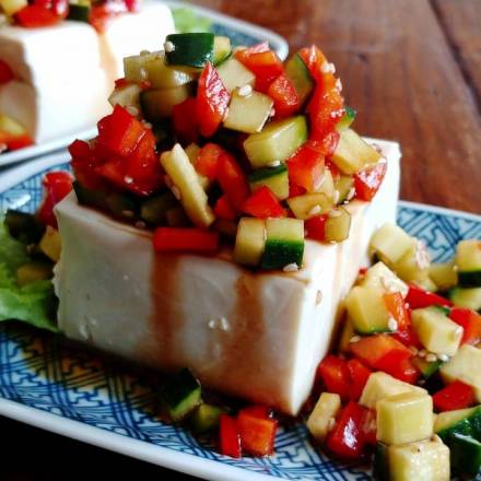 Tofu-Salat mit japanischem Dressing