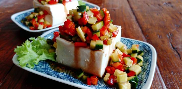 Tofu-Salat mit japanischem Dressing