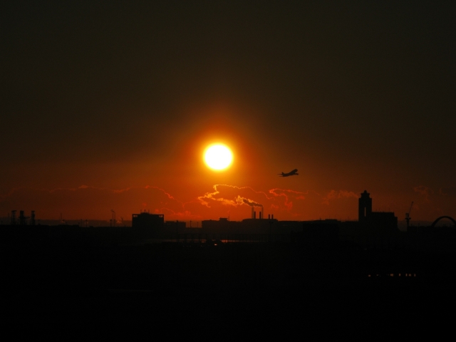 Hatsuhinode Haneda Airport