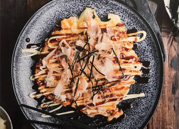 Janina Uhse Okonomiyaki