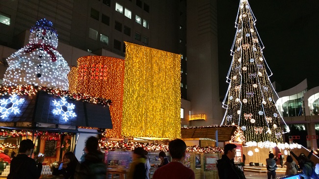 Weihnachtsmarkt Ōsaka
