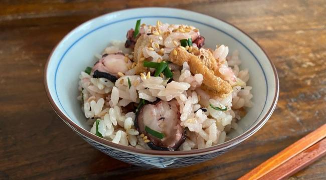 Tako-Meshi (Reis mit Oktopus und Tōfu)