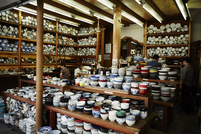 Kappabashi Dogugai.