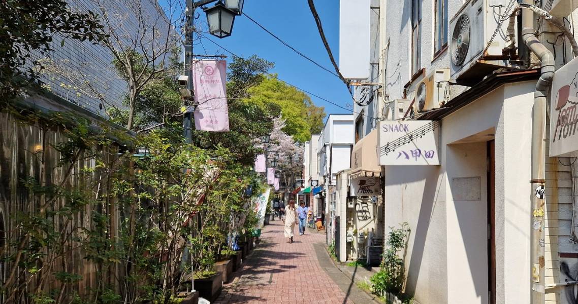 Jiyūgaoka: Elegantes Trendviertel in Tōkyō