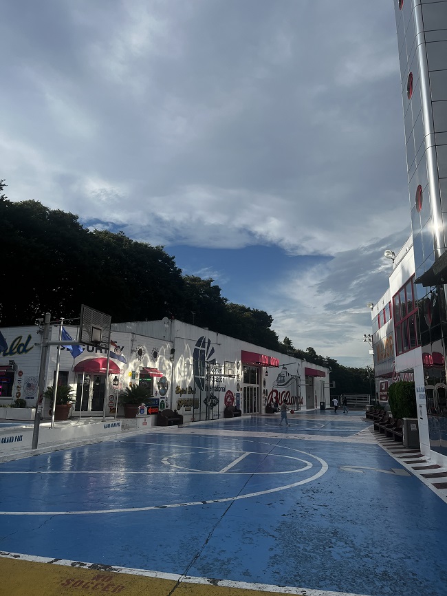 Basketballplatz im Daikeien