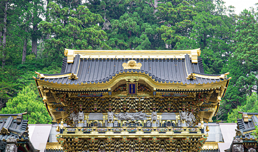 Während ihres Aufenthalts in Nikkō übernachtete Bird bei der Familie Kanaya, die ihr die japanische Kultur näherbrachte. Sie bestieg nicht nur den Nikkō-zan, sondern besuchte auch den Nikkō Tōshō-gū, den sie sehr ausführlich und mit Begeisterung beschrieb.