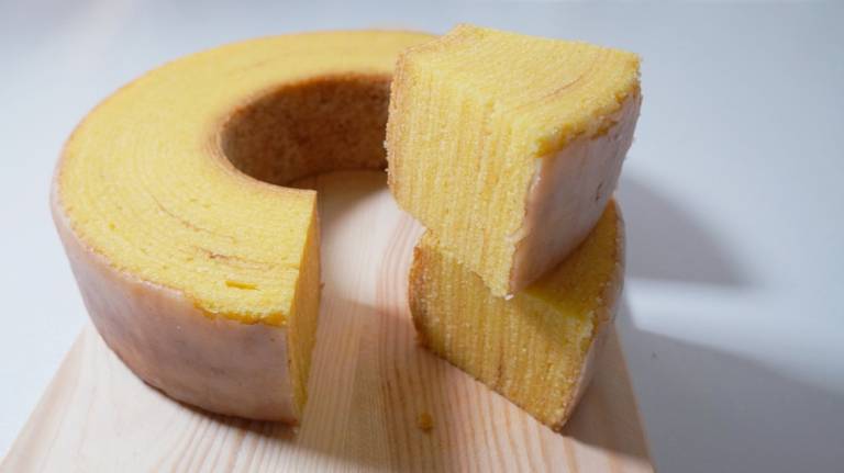 Angeschnittener Baumkuchen
