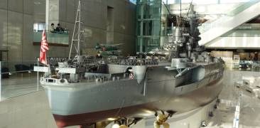 Ein Modell des berühmten Schlachtschiffes Yamato im Yamato-Museum in Kure, Hiroshima im Maßstab 1:10.